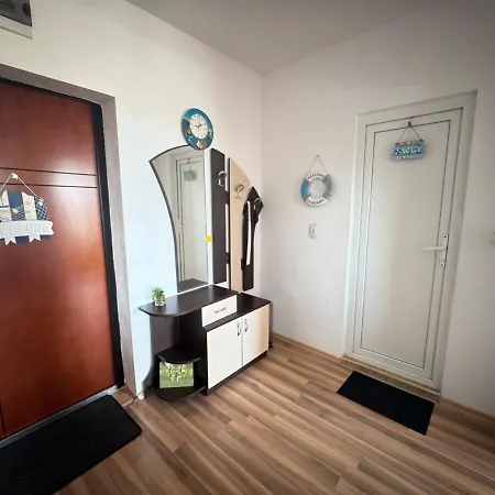 линоляни Pomorie