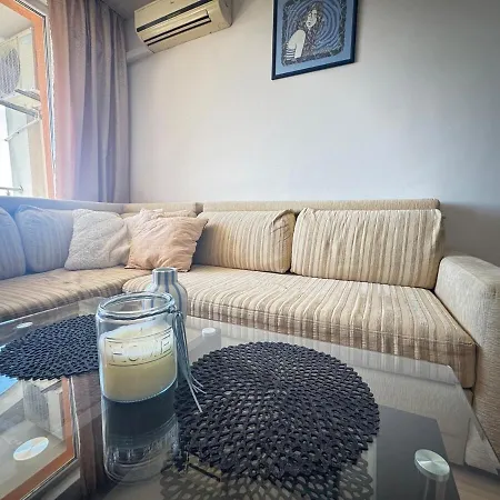 Apartamento линоляни *