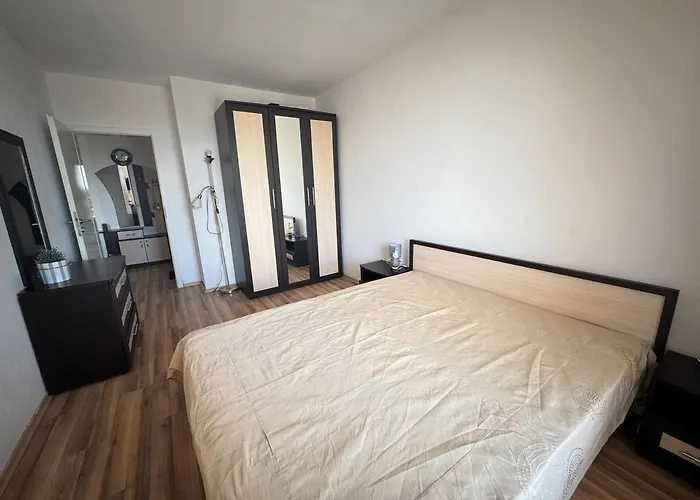 Апартаменты линоляни Поморие